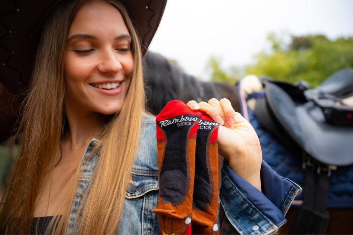 Wild West Cowboy Hat Socken Box 2 Paar