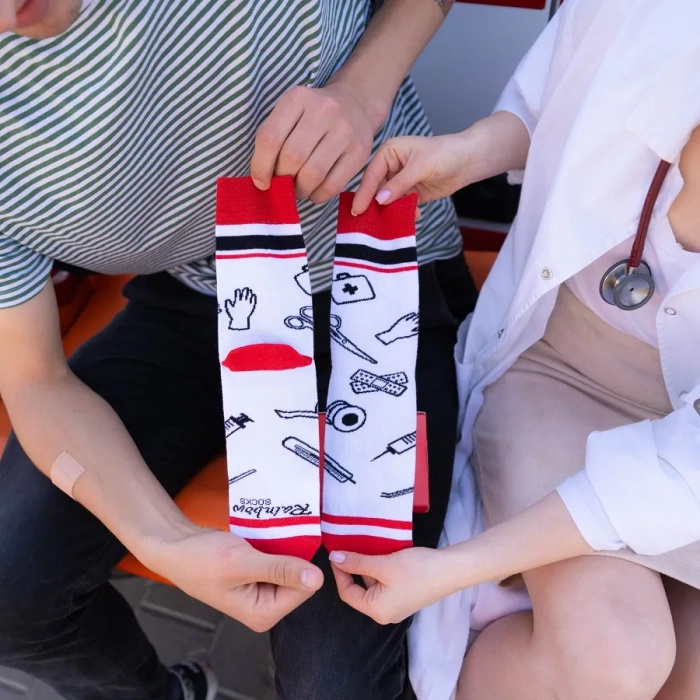 Erste-Hilfe-Kasten Socken Box
