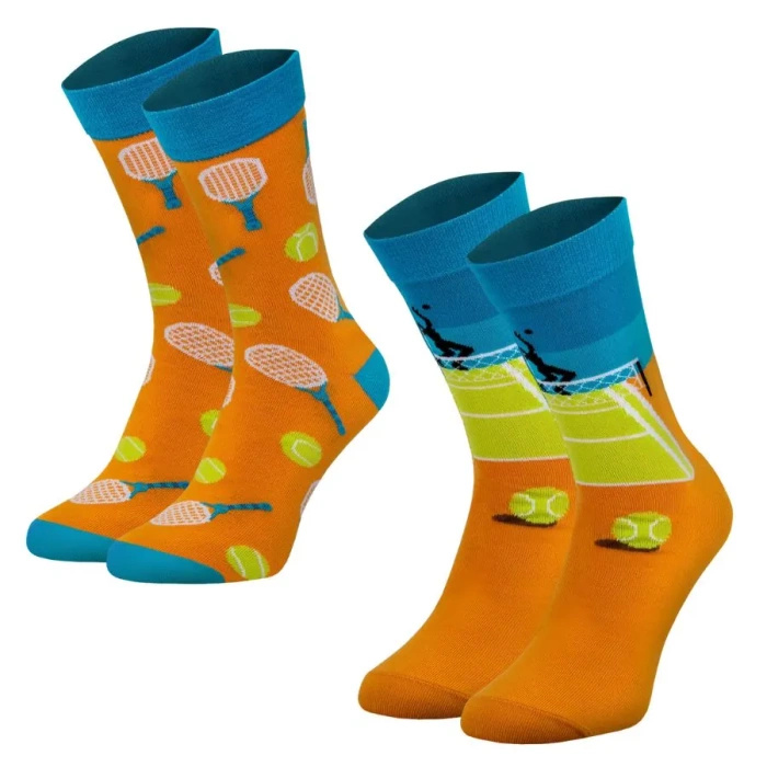Tennis Socken im Ball